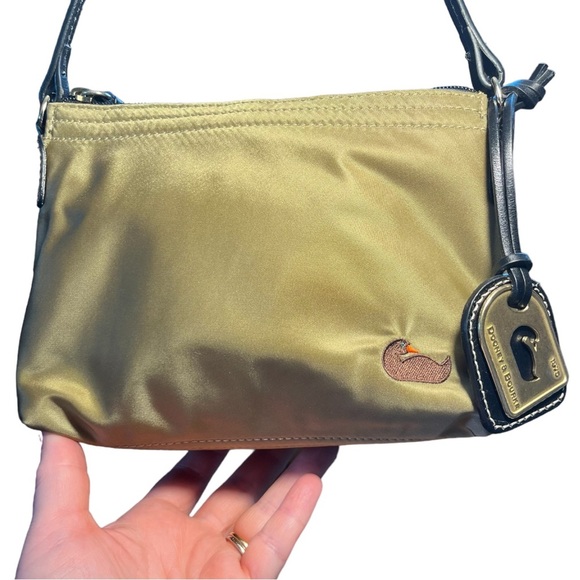 *EUC* Vintage Dooney & Bourke Authentic 1975 Khaki Handbag with Pink Interior - Picture 3 of 6